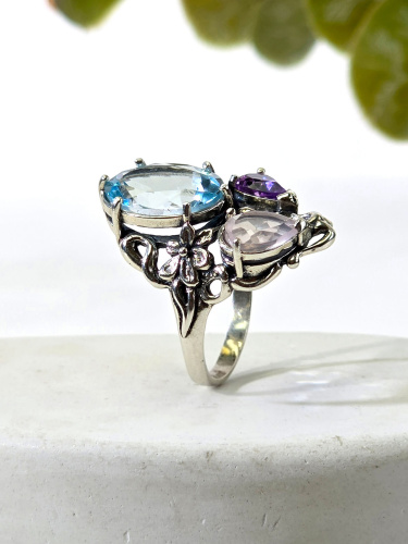 Серебряное кольцо ETERI с топазом, аметистом и розовым кварцем